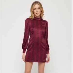 Dynamite Magenta Snake Print Mini Long Sleeve Dress
